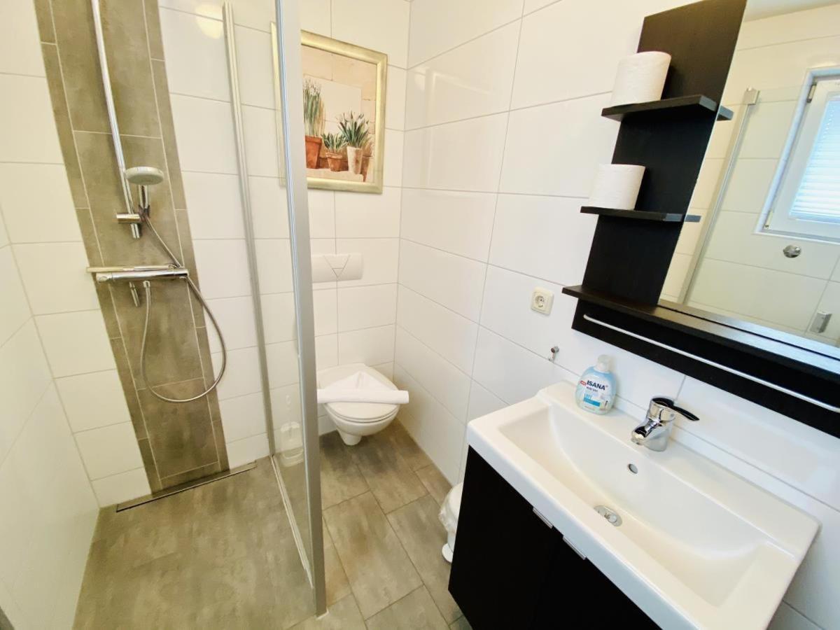 Ferienhaus Schotstek Rostock Zewnętrze zdjęcie